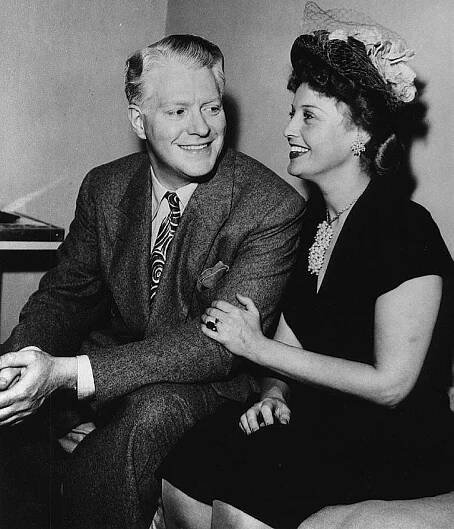 Jeanette MacDonald | Nelson Eddy Biography – Overview – Jeanette MacDonald & Nelson Eddy Home Page