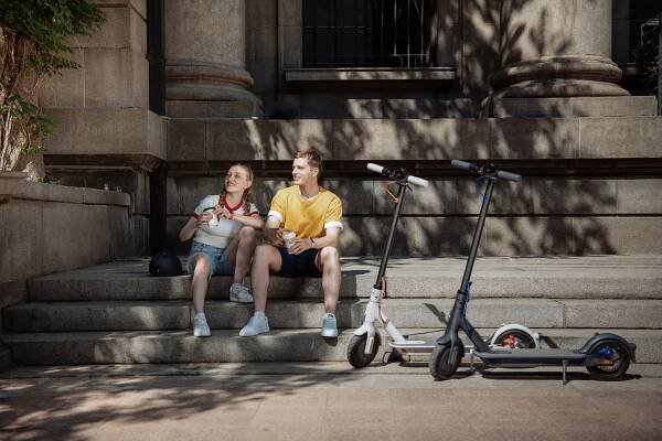 Přijďte relaxovat s Xiaomi. Projedete se i na ikonické elektrokoloběžce Mi Scooter - RUNGO.cz