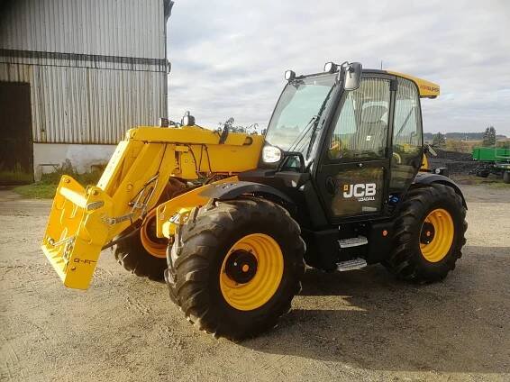 Teleskopický manipulátor JCB 541-70 Agri Super - Fast agri s.r.o.