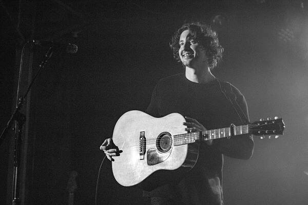 HTX VOX | Amplifying Houston's Concerts - Dean Lewis at Warehouse Live