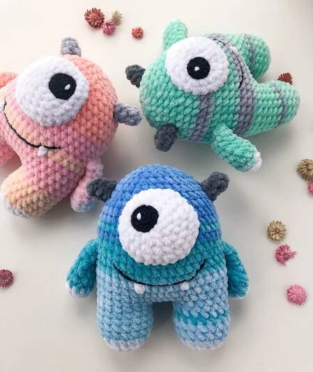 Pin by Damaris Souza on Pins criados por você | Crochet monsters, Crochet animals free patterns, Knit crochet