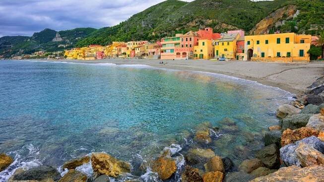 Italy’s beach wars: How the fight for lidos has got political - and physical