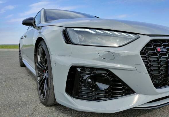 audi-rs4-2022-7