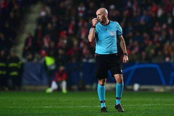 Utkání 3. kola skupinové fáze Ligy mistrů mezi SK Slavia Praha a FC Barcelona
