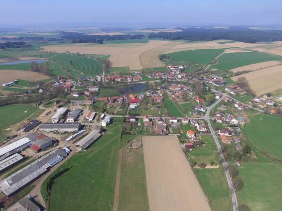 Poděšín letecky 2018 - Obec Poděšín