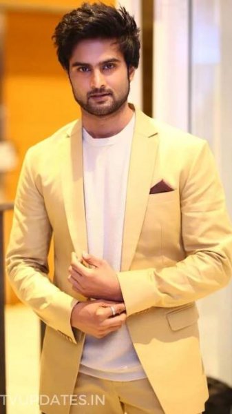 Hunt Movie Cast Sudheer Babu