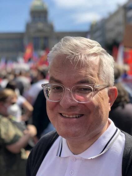 Pan Dohnal na Praze 11 a Piráti v celé Praze celkově by se hlavně měli spíše zamýšlet nad tím, zda na základě toho, co předvádějí v posledních sedmi letech, se najde vůbec někdo, kdo by je chtěl do koalice. Milan Urban