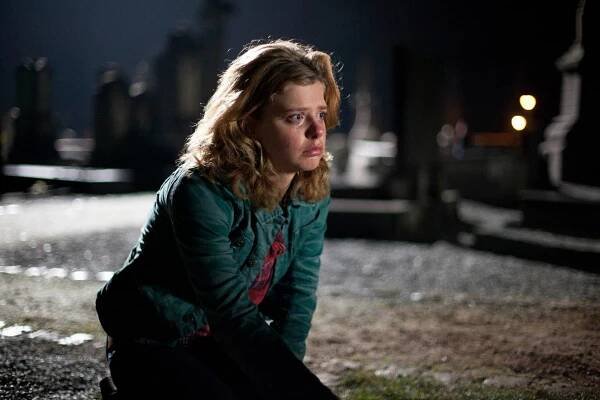 Clan - Twee lijken en een laatste plan - Z filmu - Maaike Neuville