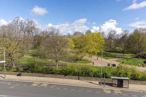 60 Hyde Park Gate Londýn