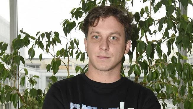 Devadesátky z něj udělaly hvězdu: V bordelu na Jižním Městě se mi nelíbilo, říká benjamínek policejní party