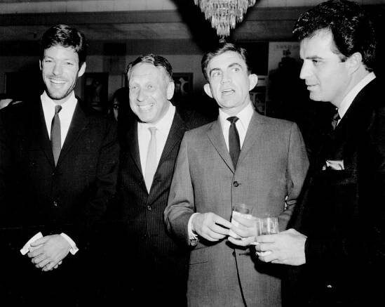 File:Richard Chamberlain and Vincent Edwards 1966.jpg