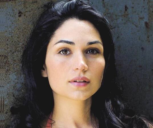 Lela Loren Biography - Facts, Childhood, Family Life & Achievements