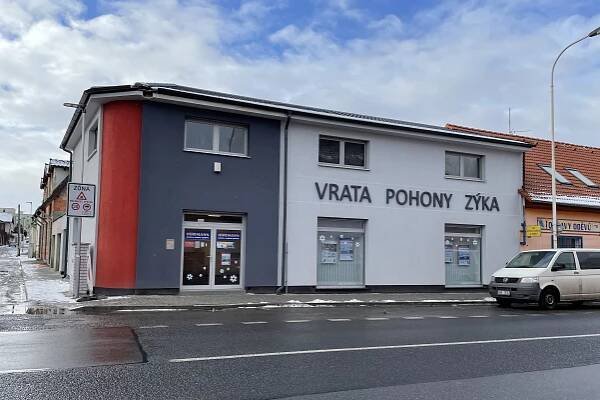 Vrata pohony Zýka foto 1