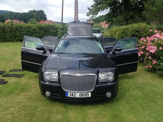 2008 Chrysler 300 / 300C I LX, 1. generace diesel