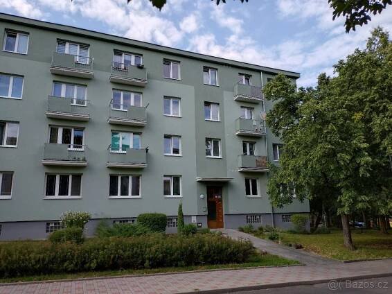 Pronájem bytu 2+1 v Řetenicích