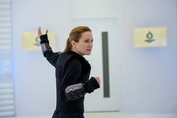 Camille Sullivan - Supergirl - The Bodyguard - Z filmu
