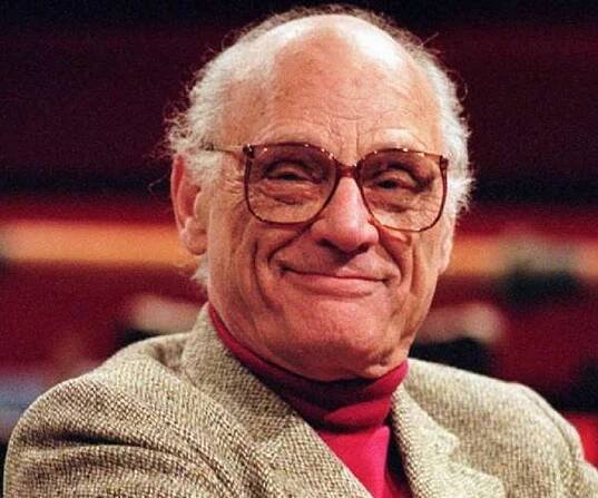 Arthur Miller Biography - Facts, Childhood, Family Life & Achievements