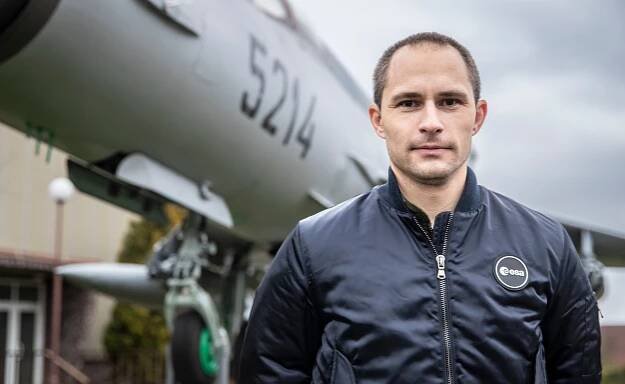 Astronaut čekatel se jako druhý Remek necítí. Je na to ještě čas, říká