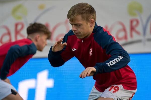 Patron Hlavatý nemohl dospat a vždy chtěl porazit rivala. Až jednou rozhodl