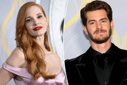 Andrew Garfield, Jessica Chastain, more crammed in Tony’s carpet holding pen