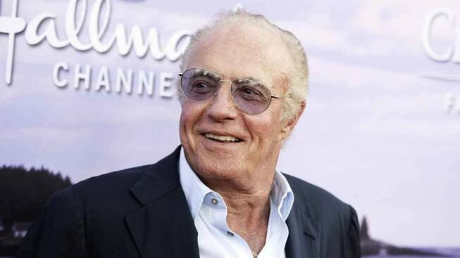 Zemřel americký herec James Caan. Proslavil ho mafiánský snímek Kmotr
