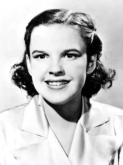 Judy Garland - Actress, Singer