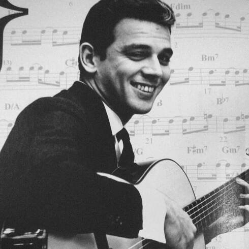 Carlos Lyra, Composer Who Brought Finesse to Bossa Nova, Dies at 90