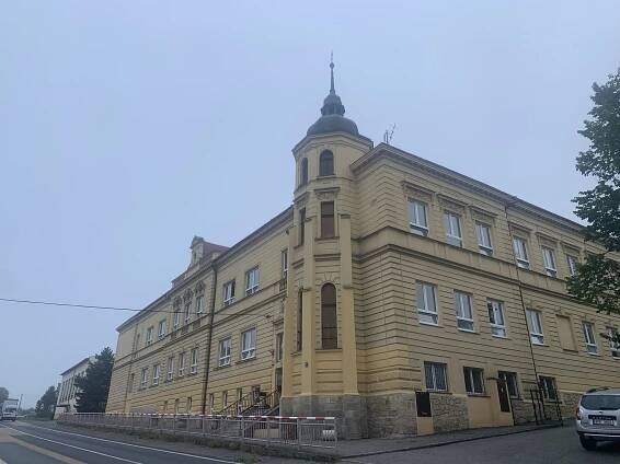 Ředitel ZŠ v Třemošné: Žáky se nám zde daří udržet