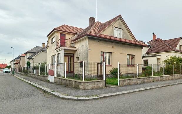 Ostatní, Nerudova, Chrast, 150 m²