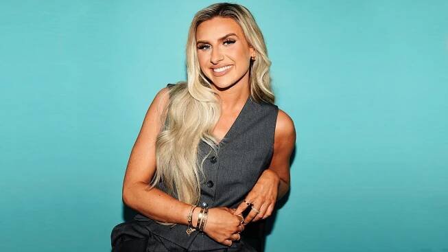 Love Island's Chloe Burrows on her ‘intense’ digital-free quest for love