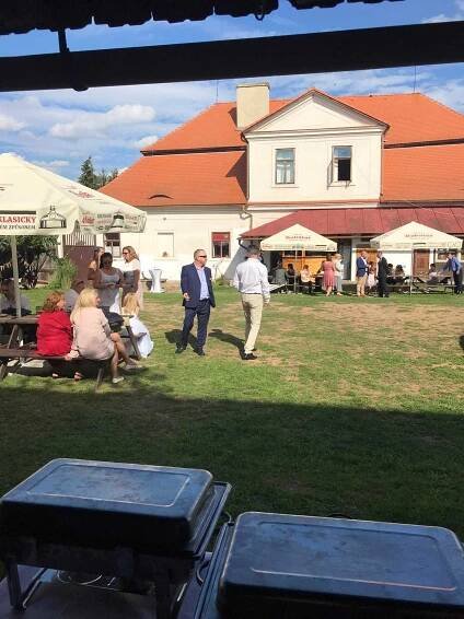 Pronájem | Štědrý dvůr Petrovice u Rakovníka +420 723 403 936