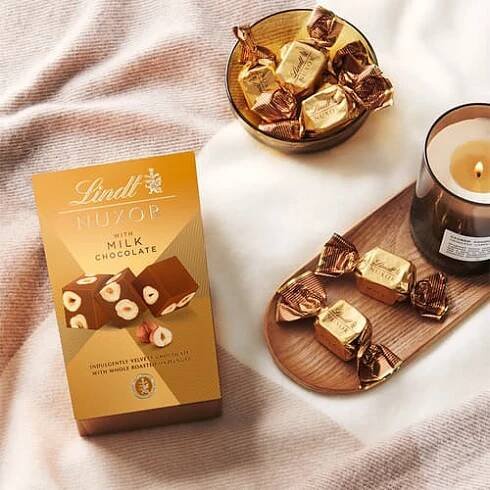Lindt Bonboniéra Nuxor mléčná čokoláda
