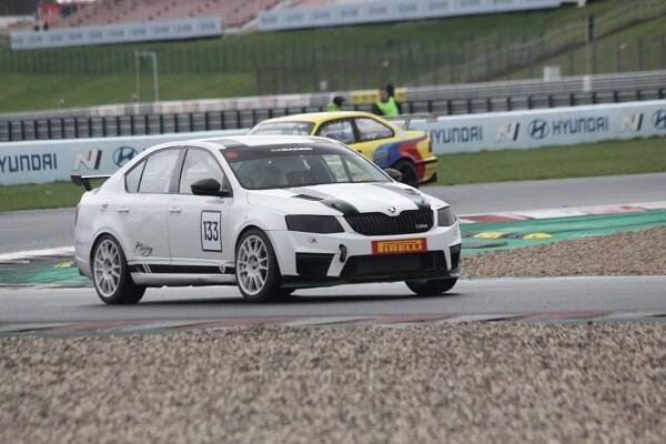Fotogalerie Hankook Carboniacup Most 2023 by IracingNews.cz