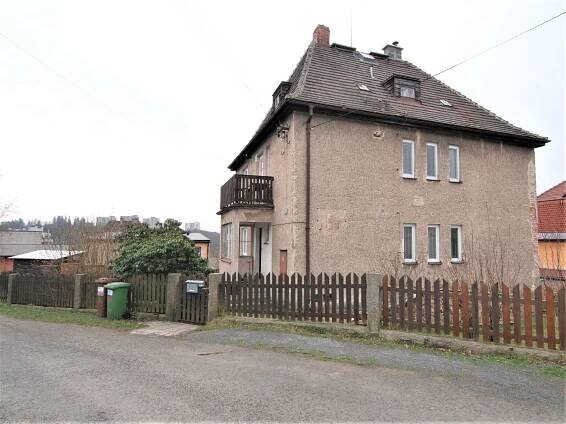 Prodej ideální poloviny domu,145m² - Liberec XV-Starý Harcov - Reality Ing. Vladimír Marek | Nemovitosti s radostí a v bezpečí