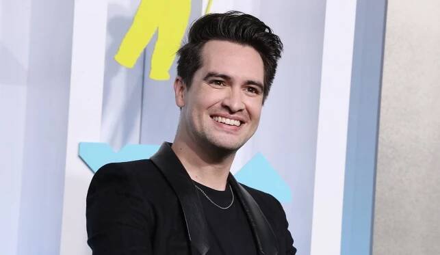 Brendon Urie z Panic! at the Disco - Panic! at the Disco (1/4)