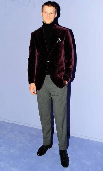 Lucas Hedges Opens Up About His Sexuality: I'm 'Not Totally Straight'