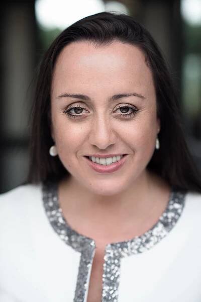 HEADSHOT TLB Tara Lee Byrne