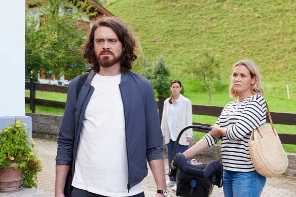 Lena Lorenz - Fels in der Brandung (S09E04) (2023) | Galerie - Z epizody | ČSFD.cz