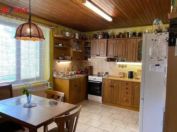 Prodej domu 153 m², Holoubkov