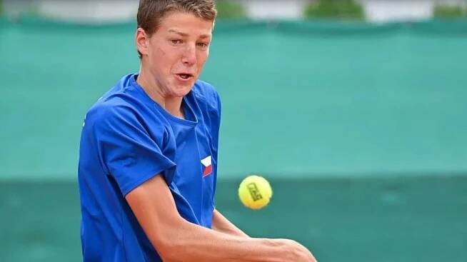 Senzační úspěch! Český talent si při premiéře na Australian Open zahraje finále