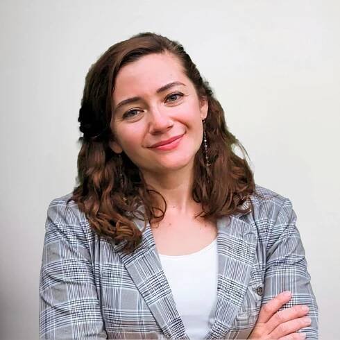 Emily Simasek, ClariMed Head of Operations - MedTech strategist optimizing global device development