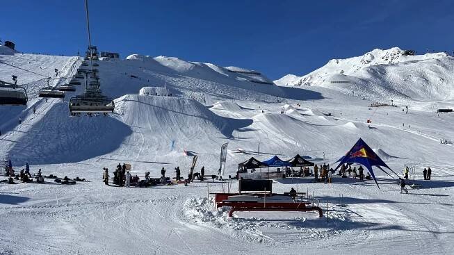 Hintertux, podzimní lyžování na ledovci - CK TREK s.r.o.