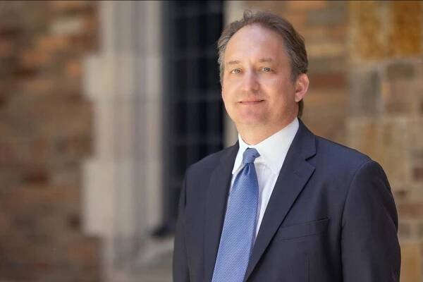 Pericles Lewis, Dean of Yale College | Yale College