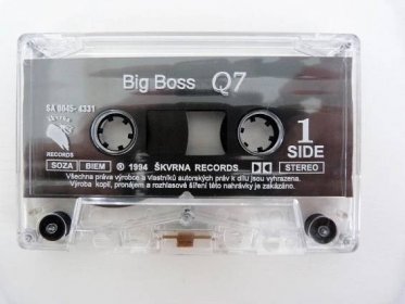 MC BIG BOSS - Q7 (1994 Škvrna Records) ROOT! - Hudební kazety