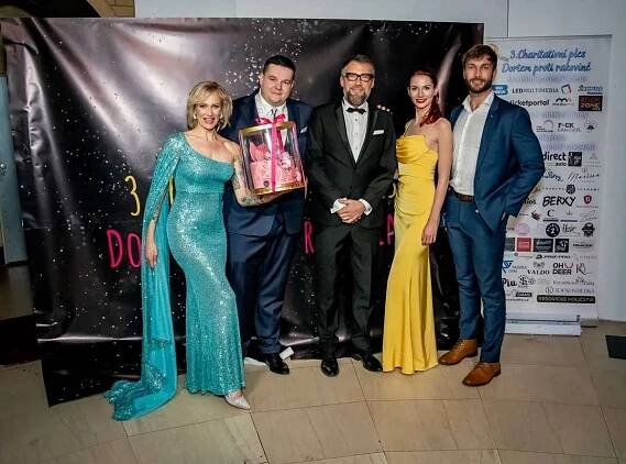 Charitativní ples "DORTEM proti rakovině" přinesl radost a děly se zázraky - Life4you.cz