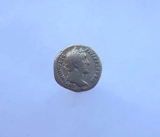 ***Římský Císařský Denár Antonius Pius (138-161 n.l.)*** - Numismatika