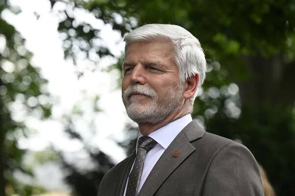 STALO SE DNES: Pavel podepsal penzijní novelu. ČEZ zlevní ceníky energií s fixací
