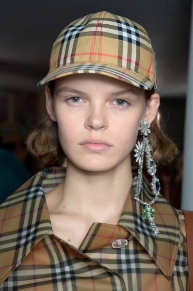 Kolekce Burberry na příští jaro 