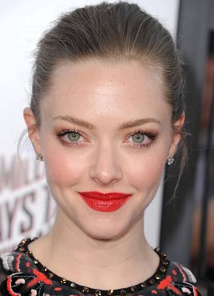 Amanda Seyfried’s Beauty Evolution In 22 Pictures » wikiGrewal