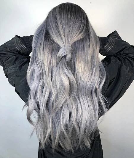 Sliver grey balayage ombré